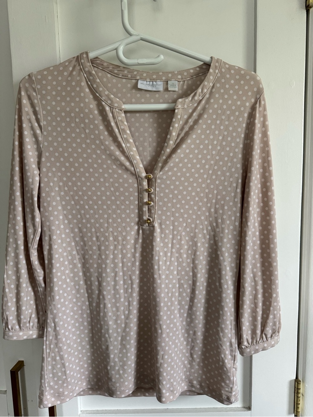 New York & Company Light Beige Polka Dot Henley with Gold Buttons